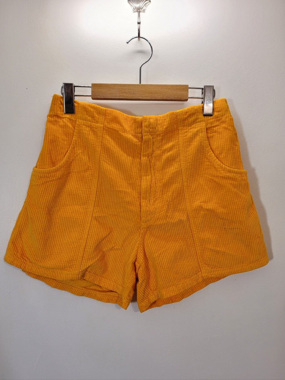 ERL cotton corduroy orange yellow High Waisted shorts - size small